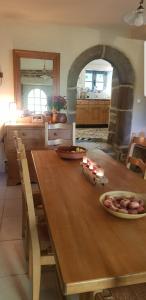 Fotografie z fotogalerie ubytování Hameau de Leignoua v destinaci Le Saint