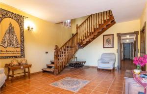 Posedenie v ubytovaní 7 Bedroom Awesome Home In Lucena