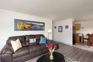 Istumisnurk majutusasutuses RIVERWALK SEASIDE- Walk to beach, One level home, pet friendly