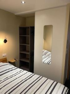 Posteľ alebo postele v izbe v ubytovaní Magnifique appartement T3 tout confort