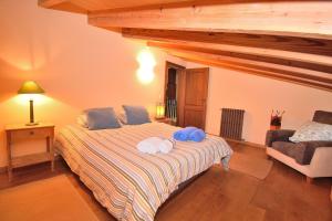 Łóżko lub łóżka w pokoju w obiekcie 019 Villa Nuria ET2369 by Mallorca Charme