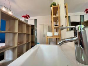Fotografie z fotogalerie ubytování APPARTME Guest House Seveso 40 v Miláně + 89 fotografií