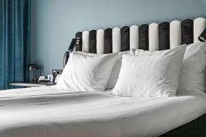 Letto o letti in una camera di Best Western and Hotel Linkoping