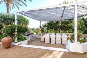 Vonkajšia záhrada v ubytovaní Gorgeous Villa near Ibiza centre