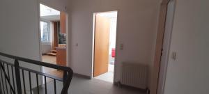Telewizja i/lub zestaw kina domowego w obiekcie Appartements Donaublick