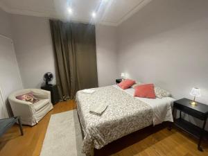 Postel nebo postele na pokoji v ubytování Paradise Rooms - Brignole Station