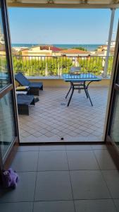A balcony or terrace at CASA FLAN