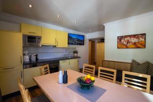 Kuchyňa alebo kuchynka v ubytovaní Kirchwirt Appartements