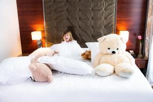 Postel nebo postele na pokoji v ubytování Relais Spa Chessy Val d'Europe
