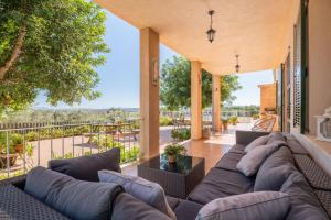 A balcony or terrace at Finca Son Puca