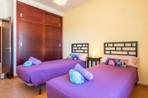 A bed or beds in a room at Finca Son Puca
