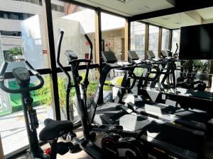 The fitness centre and/or fitness facilities at STD Design Maceió