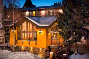 Lift House Lodge, Pet Friendly, Premium Studio Condo v zimě