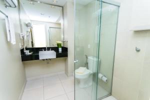 Un baño de Hotel Nacional Inn Porto Alegre - Próximo ao Complexo Hospitalar Santa Casa e UFRGS