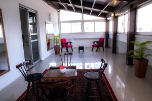 Zona de estar de Hotel Nacional Inn Porto Alegre - Próximo ao Complexo Hospitalar Santa Casa e UFRGS