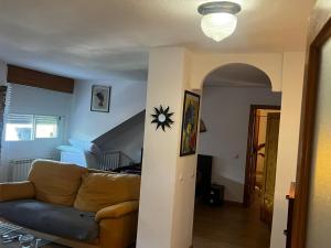Posezení v ubytování Tomillaron House