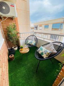 A balcony or terrace at Apartament Azul/Torrevieja