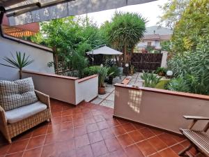 A balcony or terrace at Villa Iris - Mondello