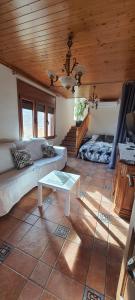 A seating area at Raco de Lis