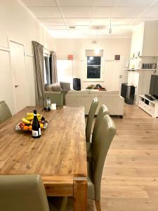 Kuchyň nebo kuchyňský kout v ubytování Deepfields Romsey Cottages + 4 fotografie