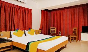 Postel nebo postele na pokoji v ubytování Itsy Hotels Crown Inn