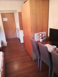 TV a/nebo společenská místnost v ubytování Apartment Christopherhof 56 Grafenwiesen