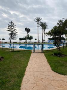 Bazén v ubytování Carré D OR au santa Clara torremolinos nebo v jeho okolí