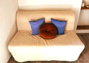 A seating area at San Ranieri Tiny Tower
