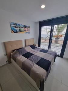 Katil atau katil-katil dalam bilik di Apartment with magnificent seeview and all luxury