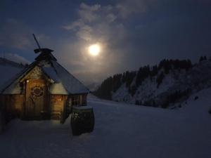 Refuge Le Marcheuson בחורף