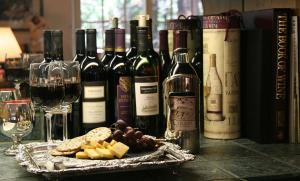 Ποτά στο McCaffrey House Bed and Breakfast Inn
