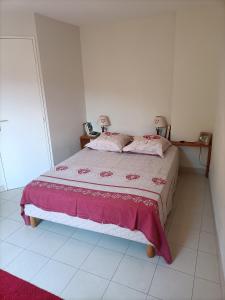 Zdjęcie z galerii obiektu Auberge l'écureuil w mieście Châteauneuf-dʼEntraunes