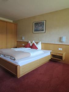 Posteľ alebo postele v izbe v ubytovaní Lili's Appartements