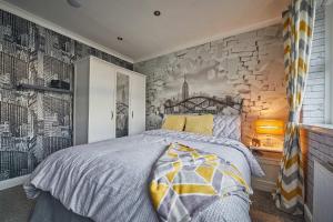 Llit o llits en una habitació de Host & Stay - Stonehaven