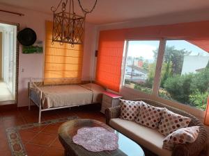 Posezení v ubytování Beach Villa Costanera in Marbella