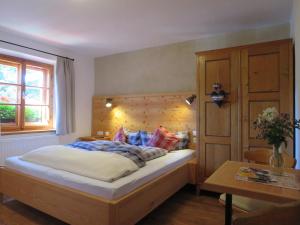 Posteľ alebo postele v izbe v ubytovaní Lili's Appartements