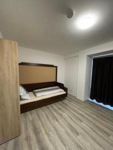 Postel nebo postele na pokoji v ubytování Ferienwohnung Einstein