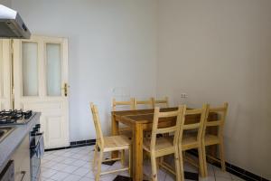 Kuchyň nebo kuchyňský kout v ubytování Vienna City Apartment University