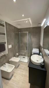 A bathroom at Casa Veronica nel cuore di Padova