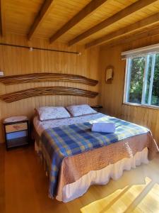 Postel nebo postele na pokoji v ubytování Acogedora pieza privada en casa frente al Parque el Pudú y Fiordo