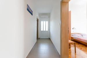 Fotografia z galérie ubytovania Apartments Slavica v destinácii Lopar