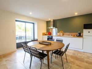 Zdjęcie z galerii obiektu Belle maison en pierre avec jardin clos, 3 chambres, près de Périgueux, idéale pour famille - FR-1-616-277 w mieście Boulazac +19 zdjęć