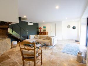 Zdjęcie z galerii obiektu Belle maison en pierre avec jardin clos, 3 chambres, près de Périgueux, idéale pour famille - FR-1-616-277 w mieście Boulazac