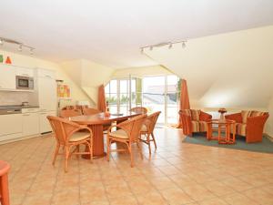 Kuchyň nebo kuchyňský kout v ubytování Villa Vilmblick - Wohnung 23 mit Meerblick-Balkon