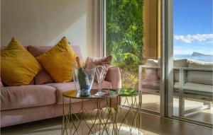 Χώρος καθιστικού στο 1 Bedroom Nice Apartment In Benidorm