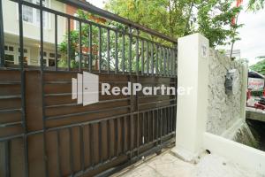 Fotografie z fotogalerie ubytování Fazza Syariah Mitra RedDoorz v destinaci Jakarta
