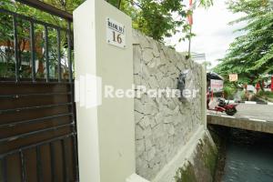 Fotografie z fotogalerie ubytování Fazza Syariah Mitra RedDoorz v destinaci Jakarta