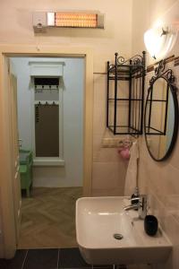 Koupelna v ubytování Prague Vyšehradska Apartment