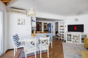 Dining area sa apartment