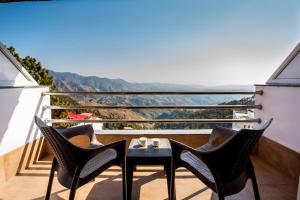 En balkong eller terrass på The Alpine Resort